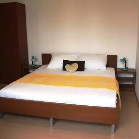 With A Parking Space - 17059 * Murter