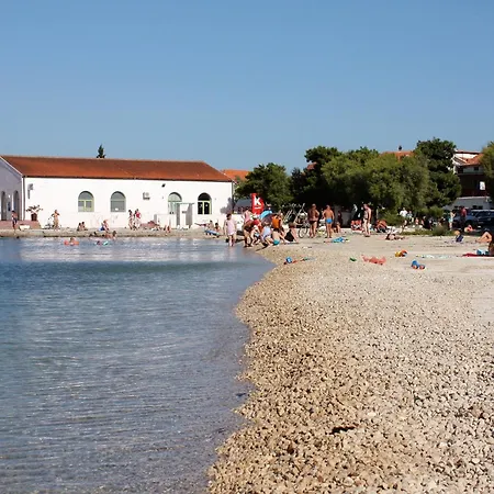 Apartment With A Parking Space - 17059 Murter