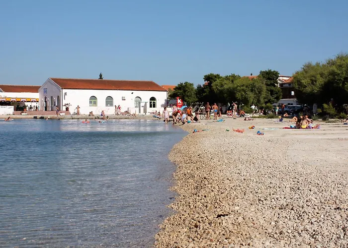 Apartman With A Parking Space - 17059 Murter